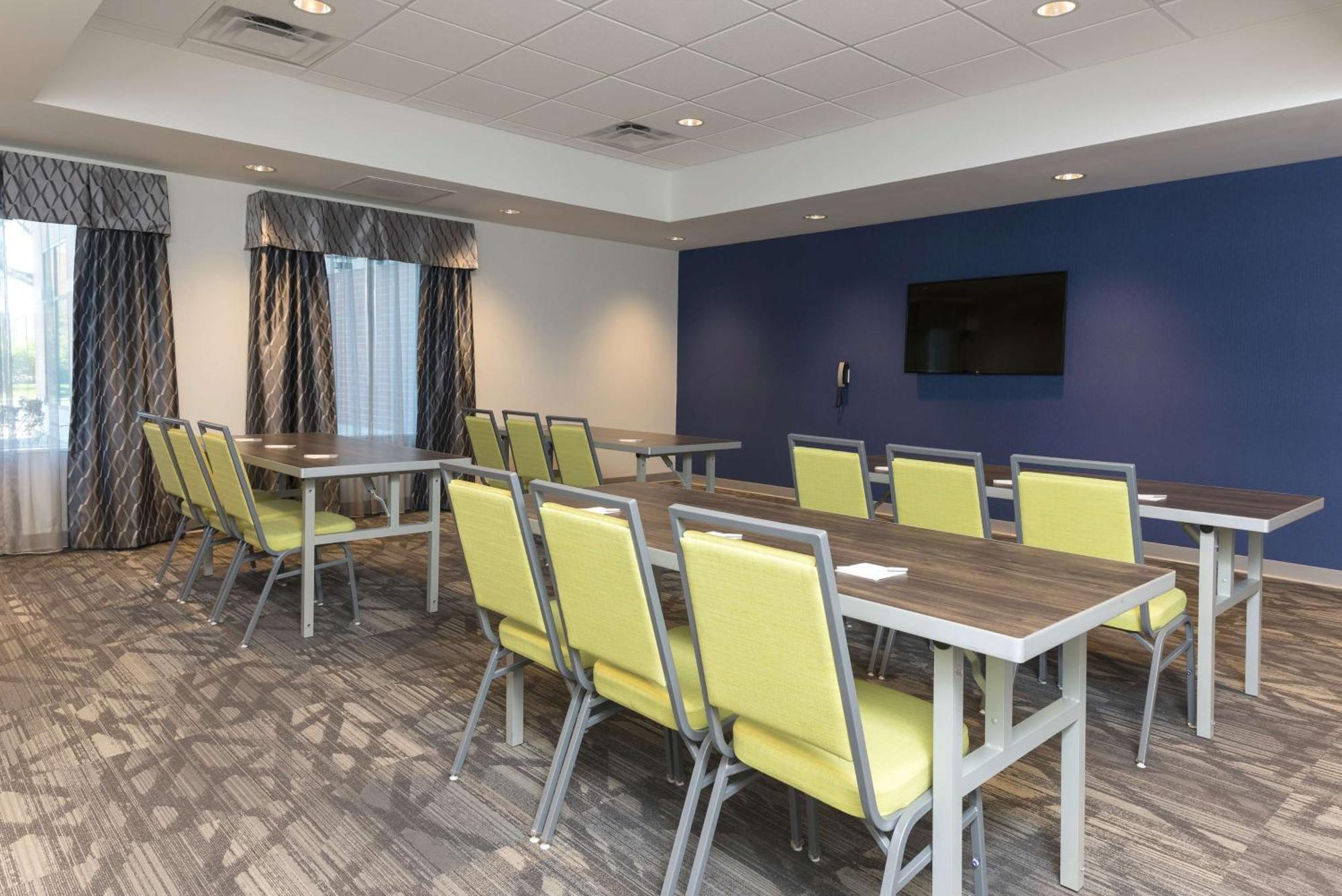 Hampton Inn & Suites By Hilton Chicago Schaumburg Il Экстерьер фото