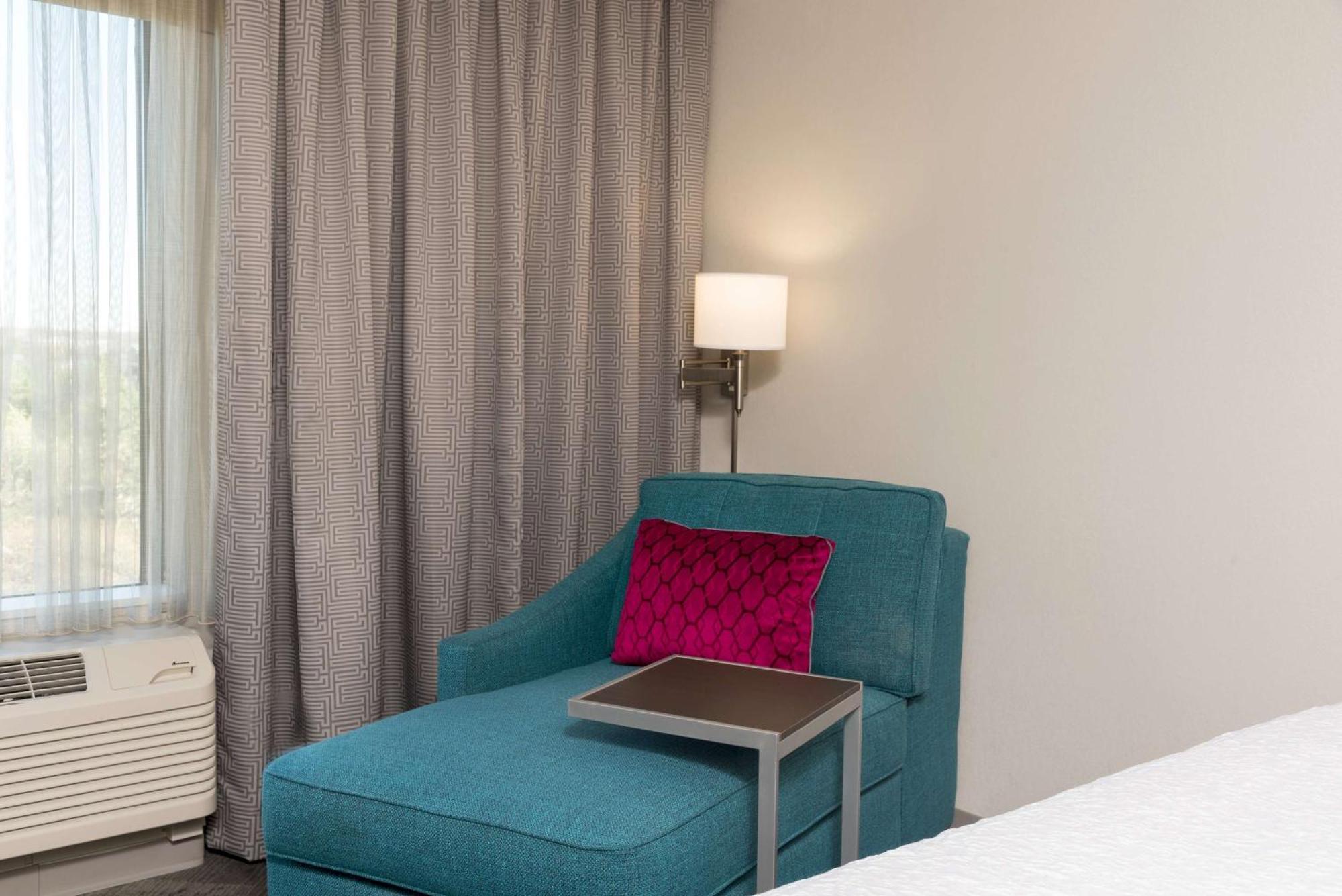Hampton Inn & Suites By Hilton Chicago Schaumburg Il Экстерьер фото