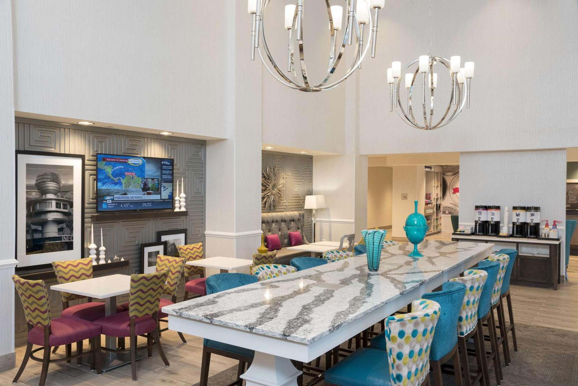 Hampton Inn & Suites By Hilton Chicago Schaumburg Il Экстерьер фото