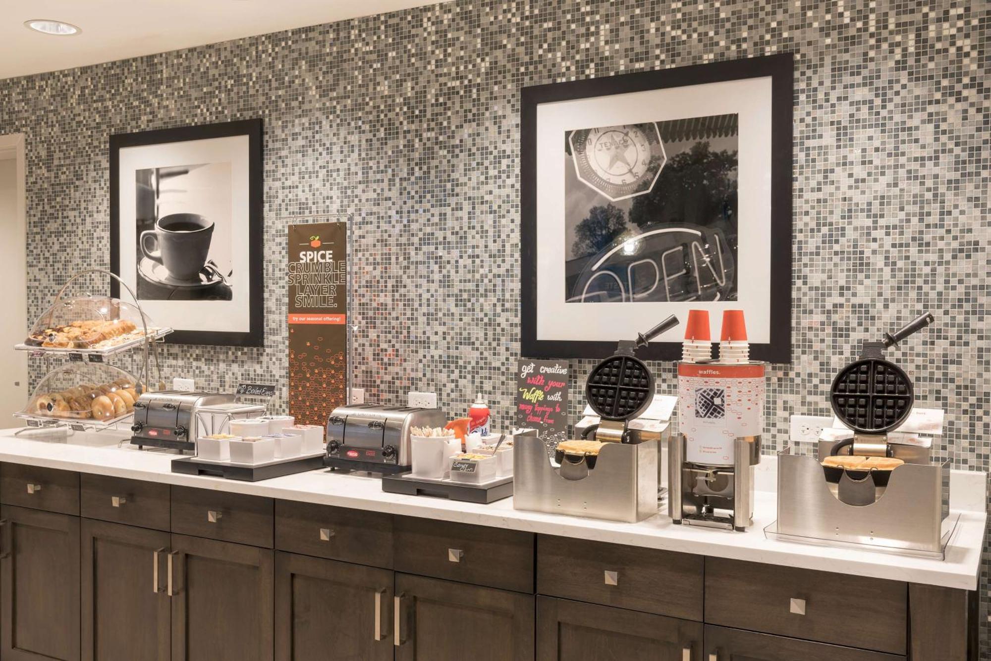 Hampton Inn & Suites By Hilton Chicago Schaumburg Il Экстерьер фото