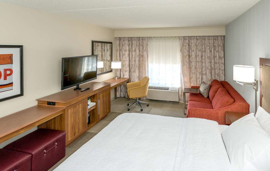 Hampton Inn & Suites By Hilton Chicago Schaumburg Il Номер фото