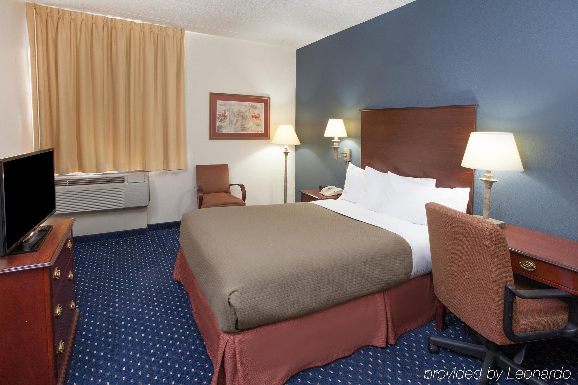 Hampton Inn & Suites By Hilton Chicago Schaumburg Il Экстерьер фото