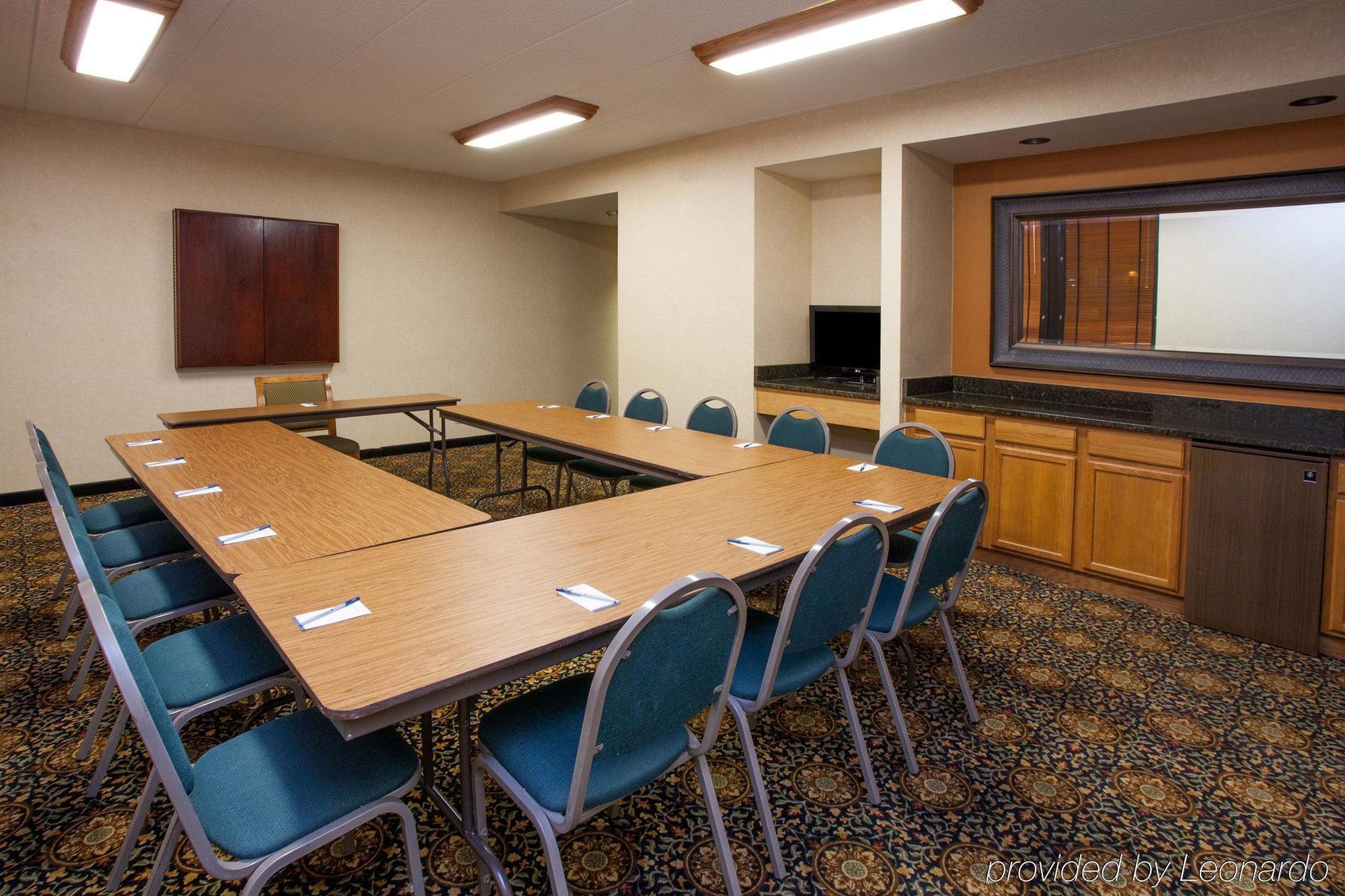 Hampton Inn & Suites By Hilton Chicago Schaumburg Il Экстерьер фото